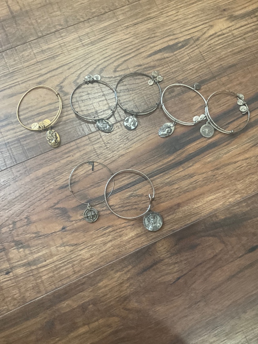Lot of bracelets 5 Alex & Ani and 2 misc